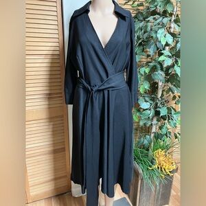 Miusol Elegant Black V-Neck Collar Dress with belt